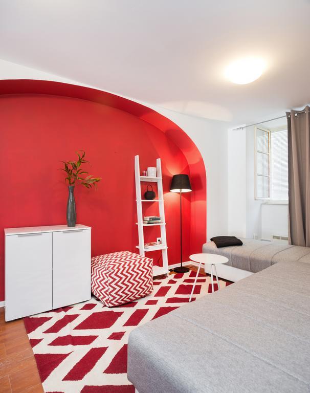Apartments Vega Ljubljana Phòng bức ảnh