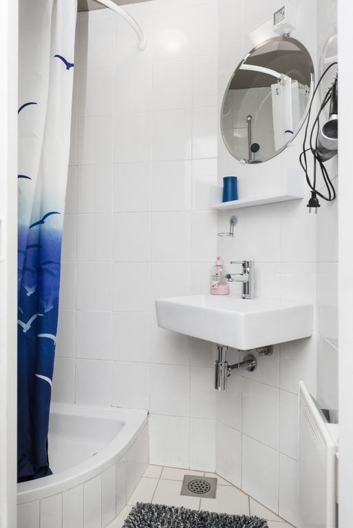 Apartments Vega Ljubljana Phòng bức ảnh