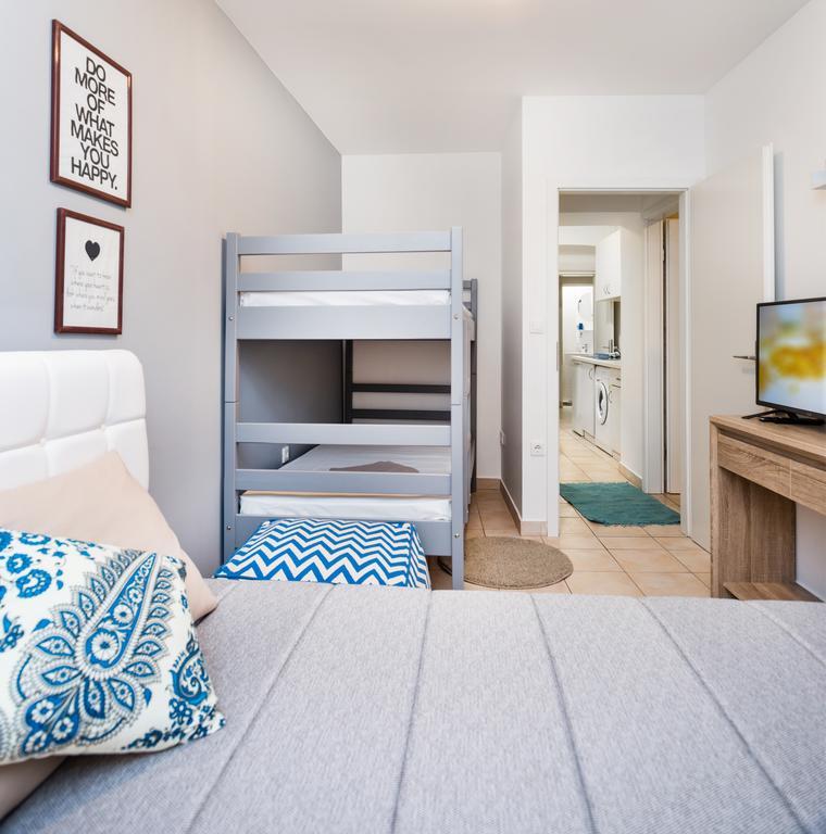 Apartments Vega Ljubljana Phòng bức ảnh