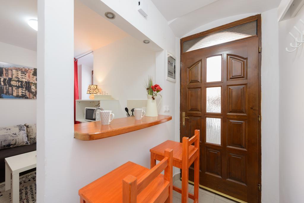Apartments Vega Ljubljana Ngoại thất bức ảnh